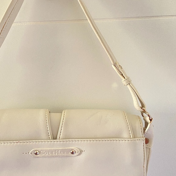 COLE HAAN Leather Baguette Purse LIKE NEW - Picture 9 of 9